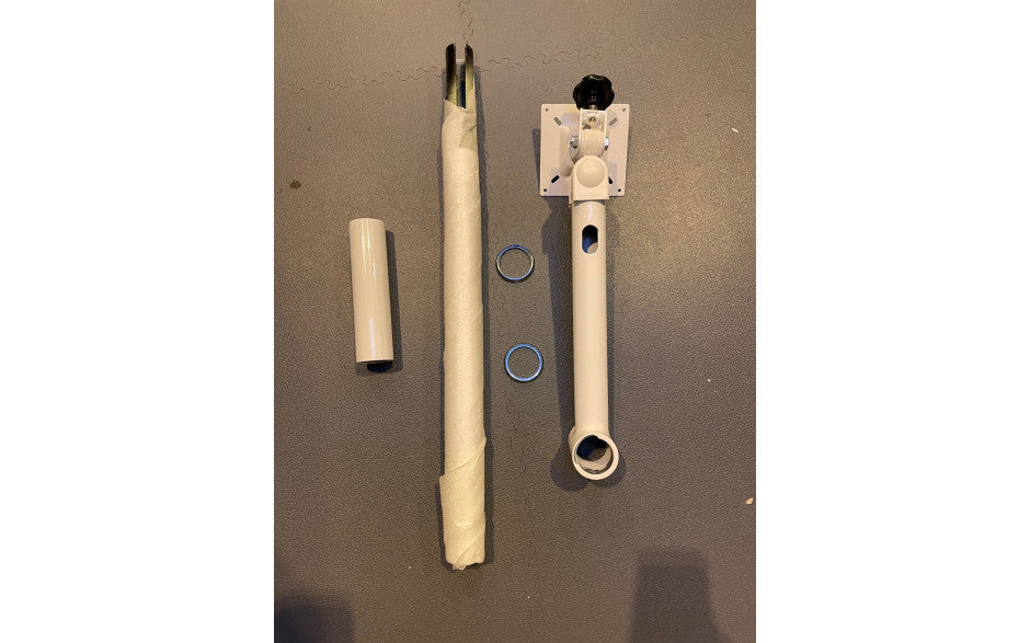 AJAX LIGHT AND MONITOR POSTS